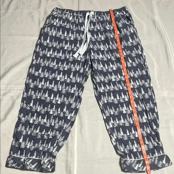 Convington Pajama Pants Gray and White Tree Print - Picture 8 of 11